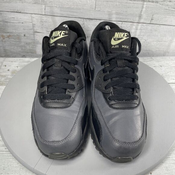 Nike Air Max 90 GS Black Volt Leather GS Boys/Mens sz 7 Women’s 8 833412-032 - Picture 2 of 11